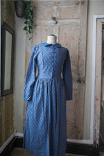 Load image into Gallery viewer, Vintage 1980s Laura Ashley Dress - Wool and cotton -folk print UK8/10
