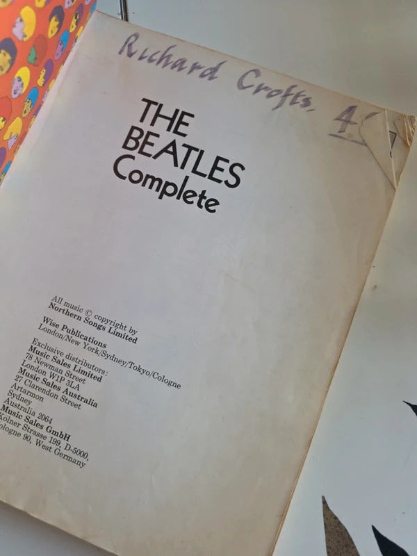 Vintage 1980s The Beatles Complete Piano Vocal Easy Organ Songbook