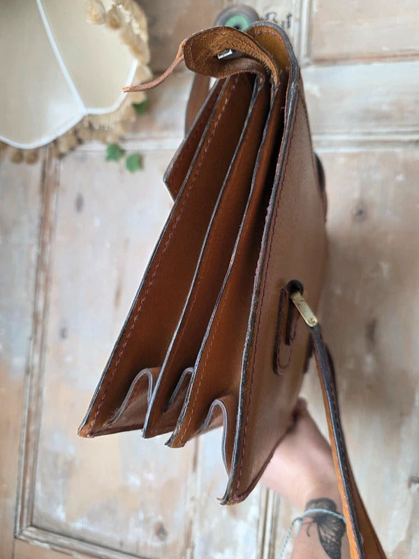 Vintage 1970s Tan Leather Satchel Contrast Stitch Briefcase Bag
