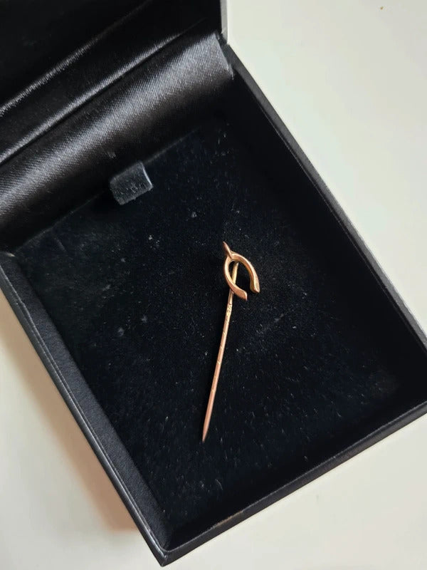 Antique victorian 9ct Gold Horseshoe Stick Pin