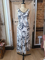 Load image into Gallery viewer, Vintage Y2K Linen Blend Floral Abstract Maxi Dress | Boho Sleeveless | UK 8/10
