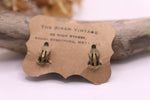 Load image into Gallery viewer, Vintage 1940s micro bead glass pastel bead clip ons
