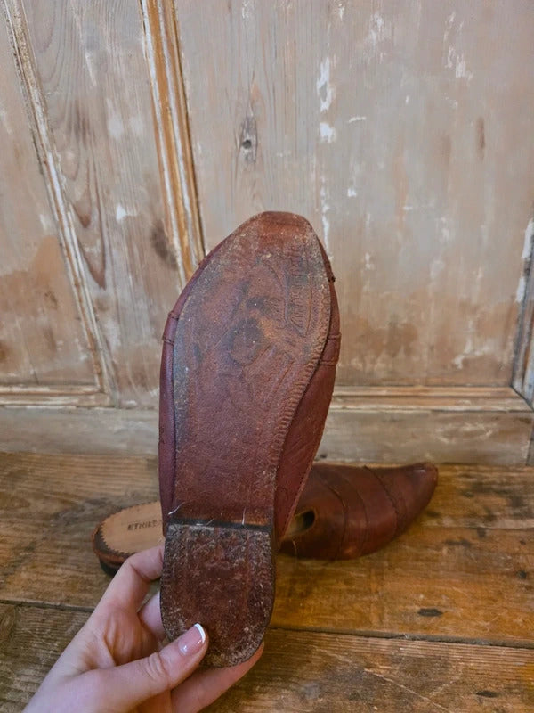 Vintage Leather Mule Shoes – UK 5