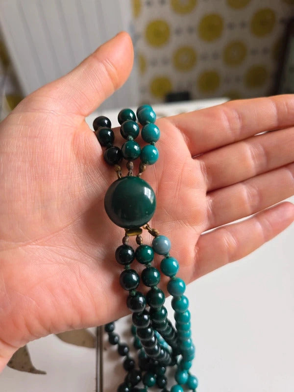 Vintage 1950s–1960s Vintage 3 Strand Green Glass Bead Necklace