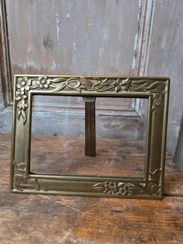 Vintage Art Nouveau Brass Photograph Frame – Floral Relief Easel Back Picture Frame