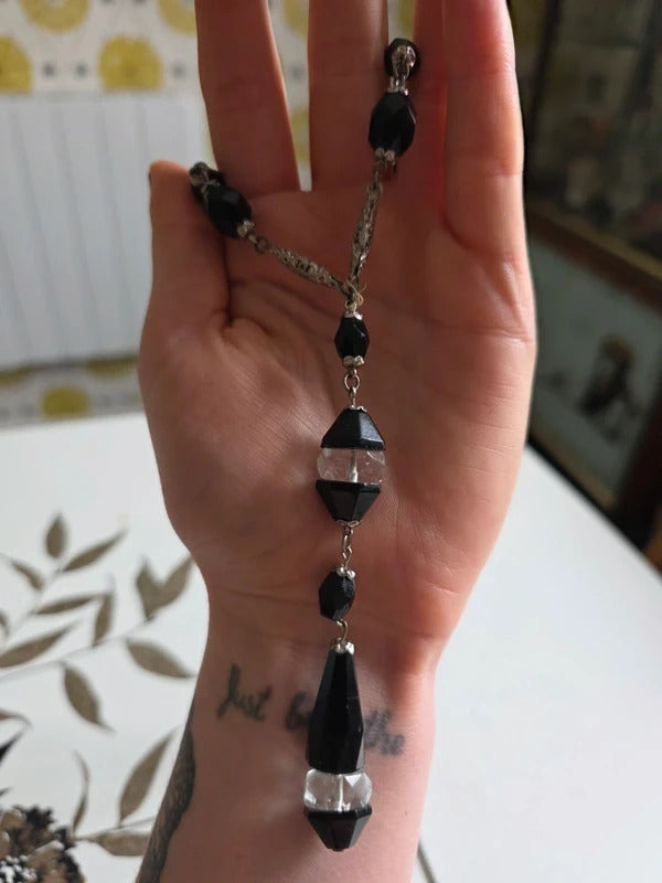 Art Deco Cut Glass Necklace – Black & Clear Long Flapper Style