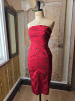 Load image into Gallery viewer, Vintage Y2K Red Jacquard Strapless Wiggle Dress | 1950s Style Bandeau Bodycon | Pinup | UK 10/12
