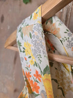 Load image into Gallery viewer, Vintage Late 1950s Floral Cotton Fit And Flare Dress UK 6/8
