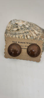 Load image into Gallery viewer, Vintage copper trench art earrings clip on earrings
