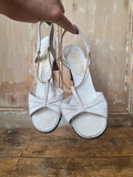 Vintage 1960s White Leather Slingback Heels – Gold Chain Detail – Made in Italy – UK 4