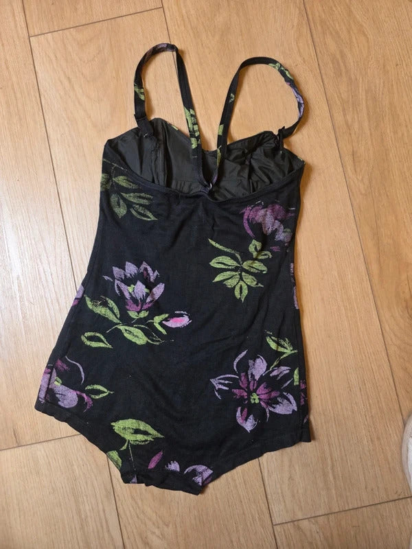 Vintage 1940s/50s jantzen black floral swimsuit pin-up bombshell