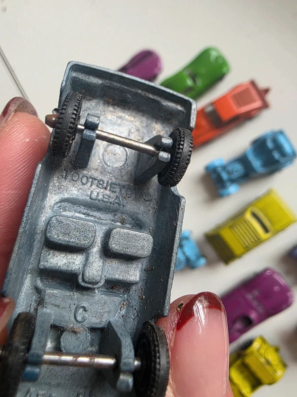 Vintage Tootsietoy Die Cast Car Job Lot – 1930s 1940s 1950s Mini Metal Cars
