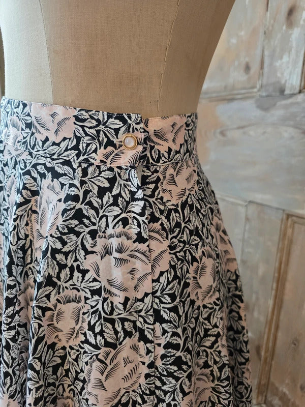 Vintage 1990s Aquascutum Circle Skirt in Sanderson Style Floral – UK 10