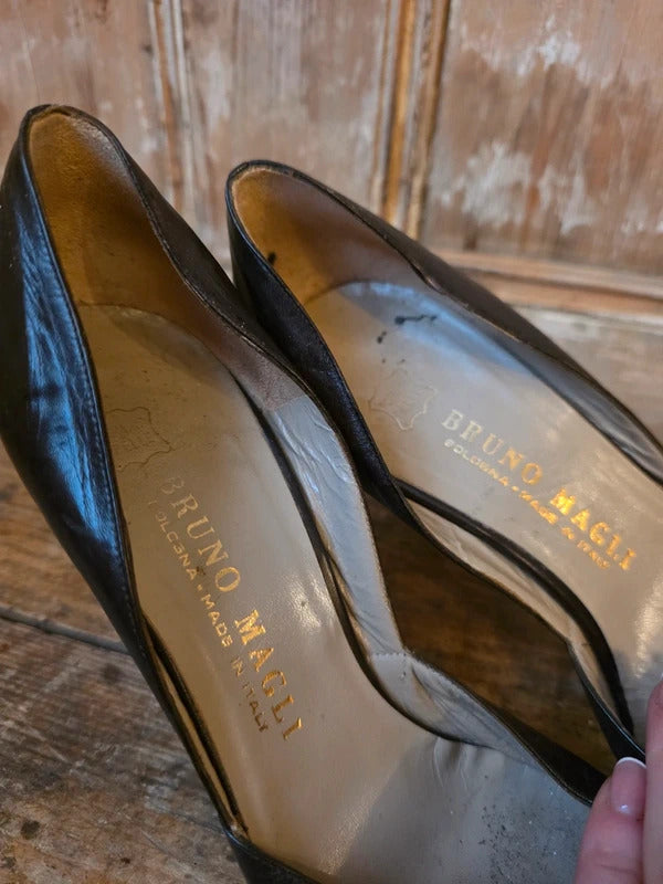 Vintage 1990s Bruno Magli Leather Heels – UK 5