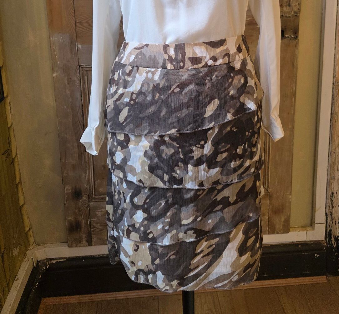 Vintage Y2K Betty Barclay Tiered Camo Skirt pietra| Chiffon Overlay | Grey Print | W30"