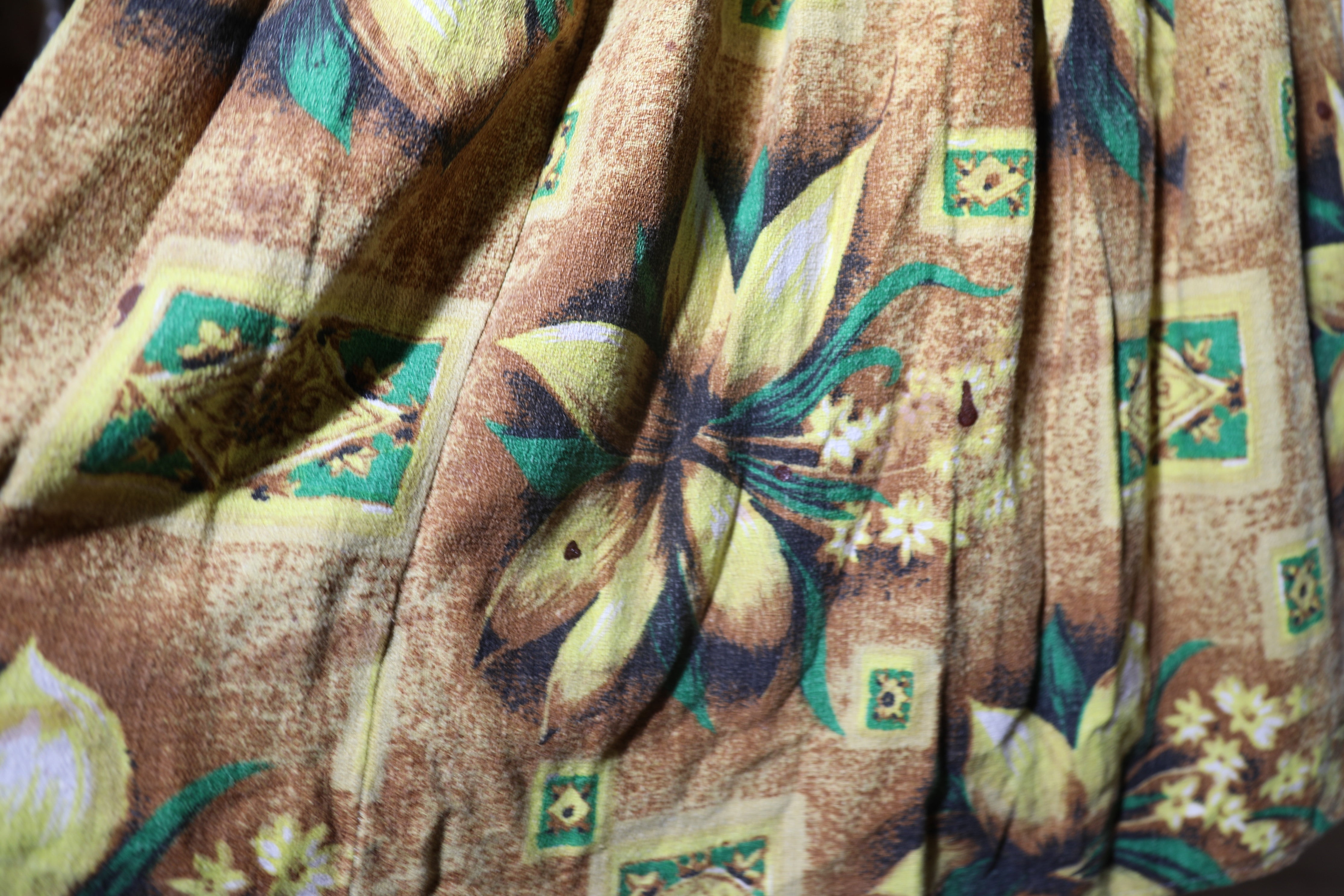 Handmade Vintage Fabric Skirt Tiki Yellow Sz 12 W30