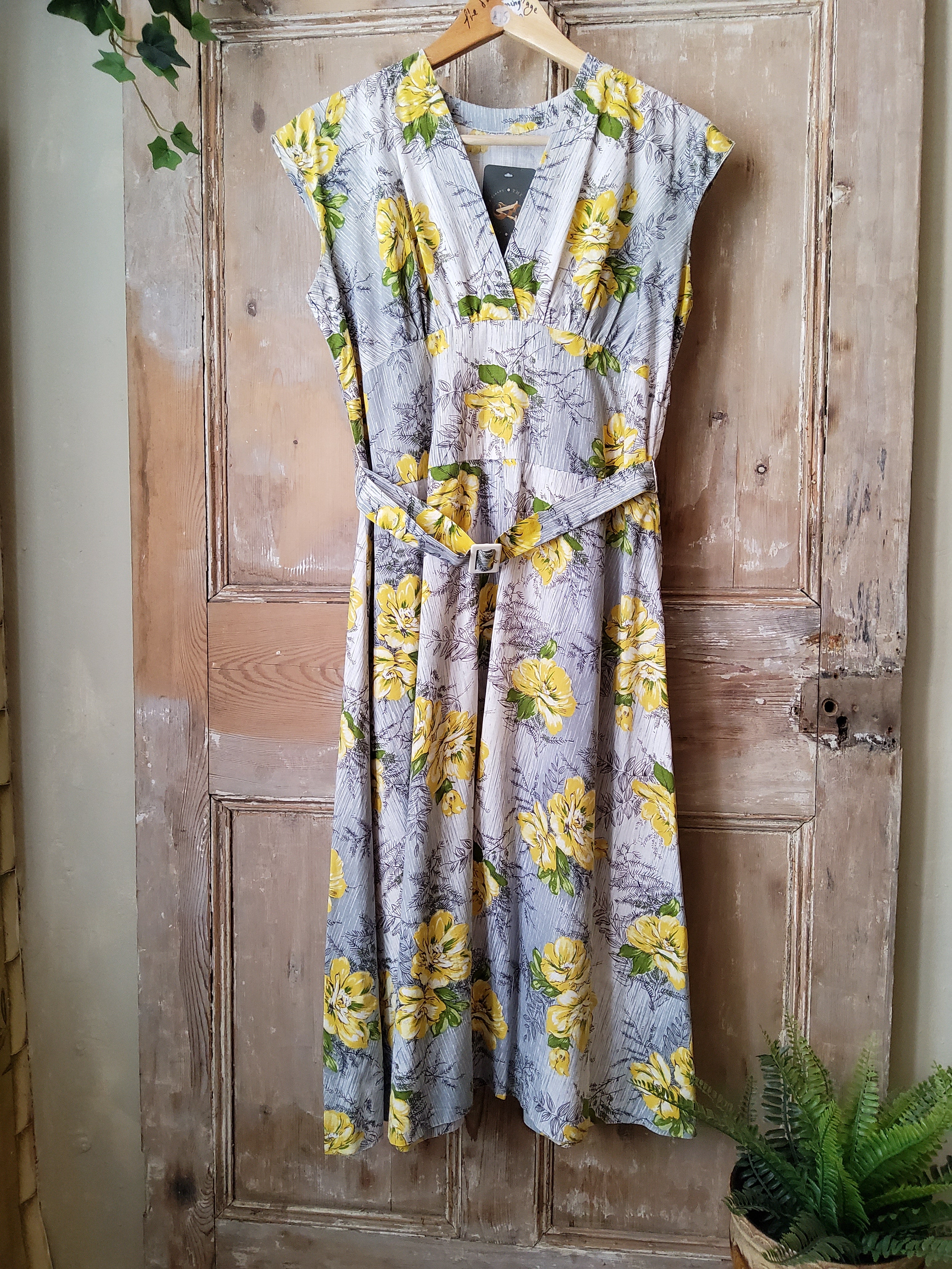 Vintage 1950s dress  floral original cotton uk8