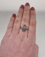 Load image into Gallery viewer, Vintage 1930s Art deco Marcasite silver ring
