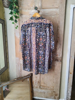 Load image into Gallery viewer, Vintage 1970s sheer cotton Indian shirt
