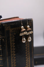 Load image into Gallery viewer, Antique Drop Earrings - Edwardian victorian jewellery - Chandelier earrings
