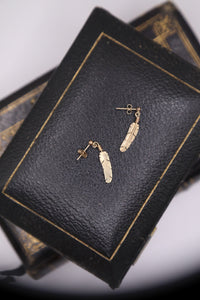 Vintage 14k gold feather drop statement earrings