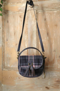 Deadstock Vintage Dents purple plaid mod style tassel bag,