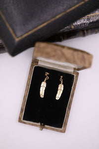 Vintage 14k gold feather drop statement earrings