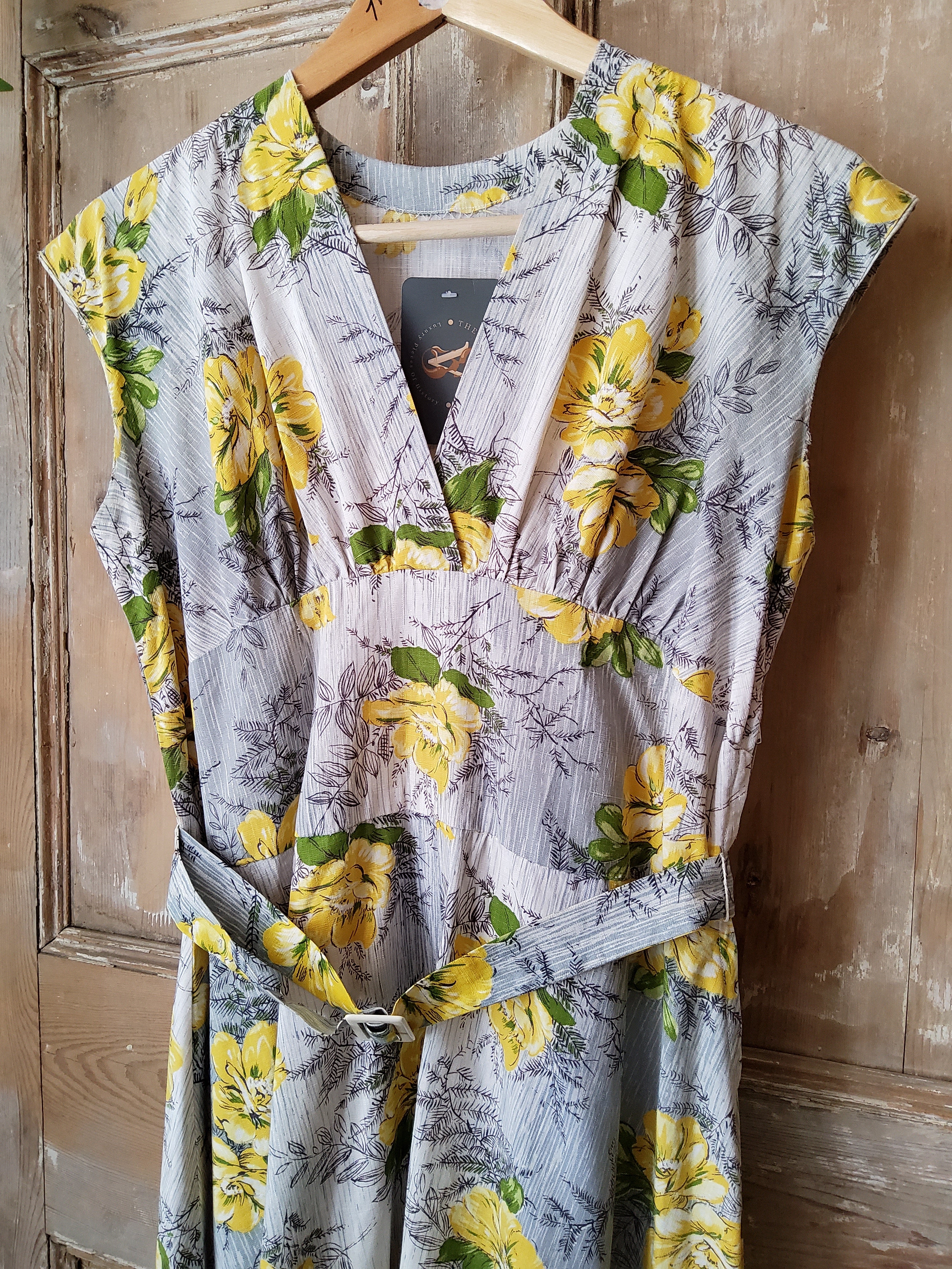 Vintage 1950s dress  floral original cotton uk8